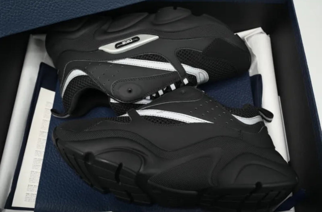 Viraler Designer Sneaker
