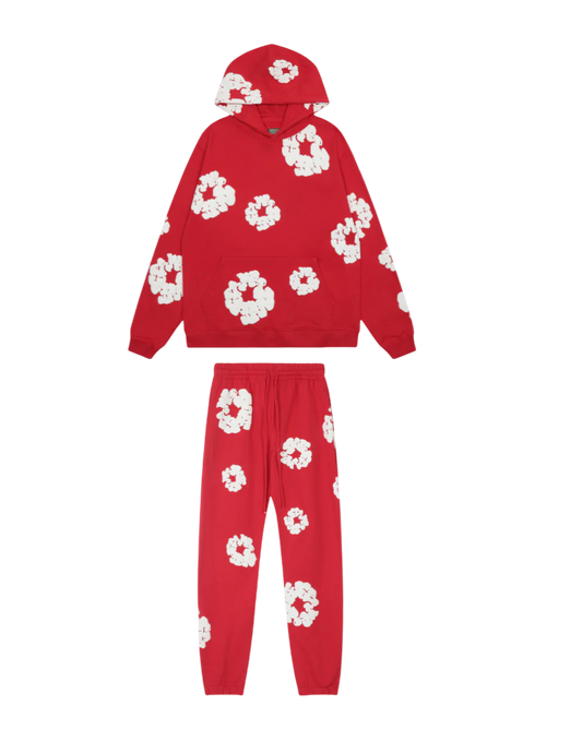 Roter Tracksuit mit Blumenmuster