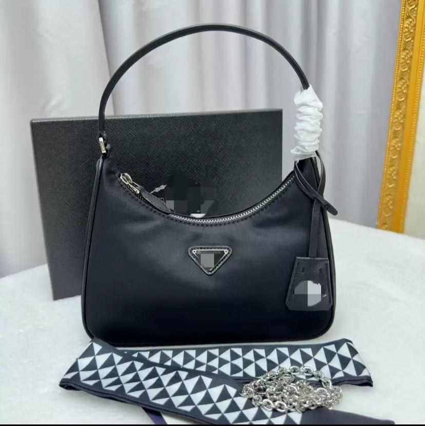 Lazoure -Designer Tasche