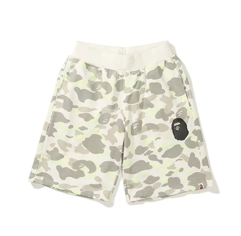 Lazoure- Camouflage Shorts
